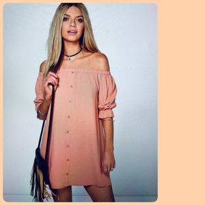 Brand New Anself Off Shoulder Dress 👗